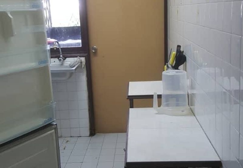 Dahlia Apartment, Pandan Indah