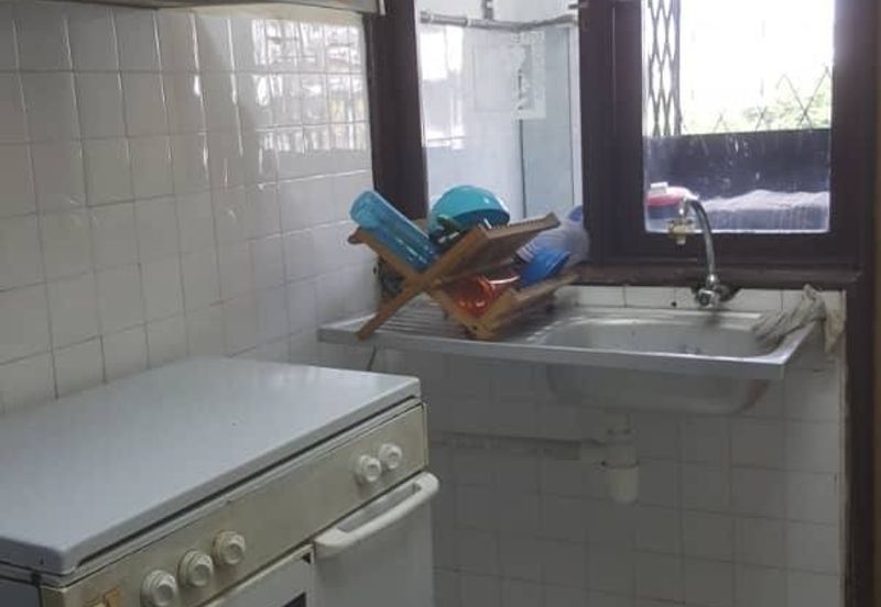 Dahlia Apartment, Pandan Indah