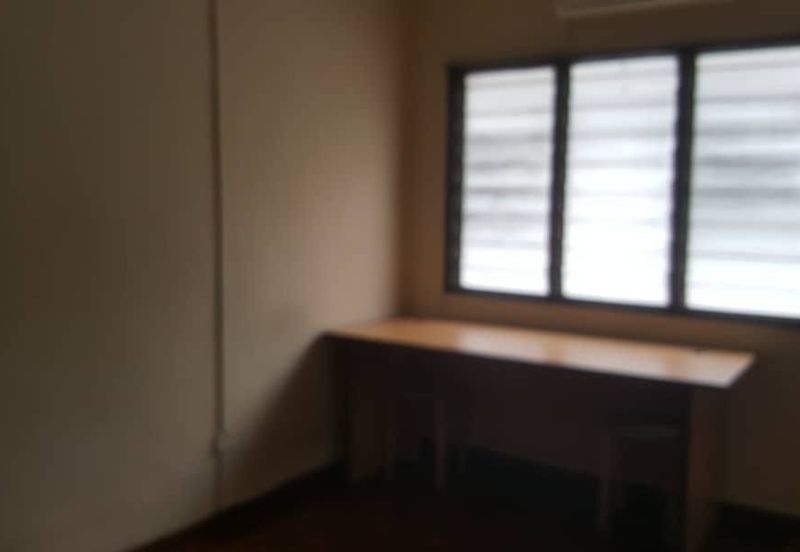 Dahlia Apartment, Pandan Indah