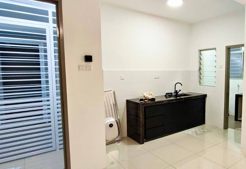 Platinum Splendor Residence