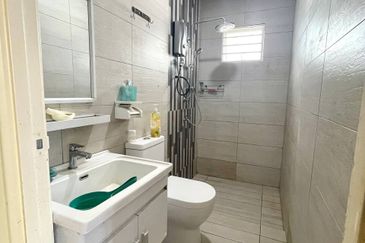 Kampung Datuk Keramat