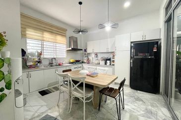 Kampung Datuk Keramat