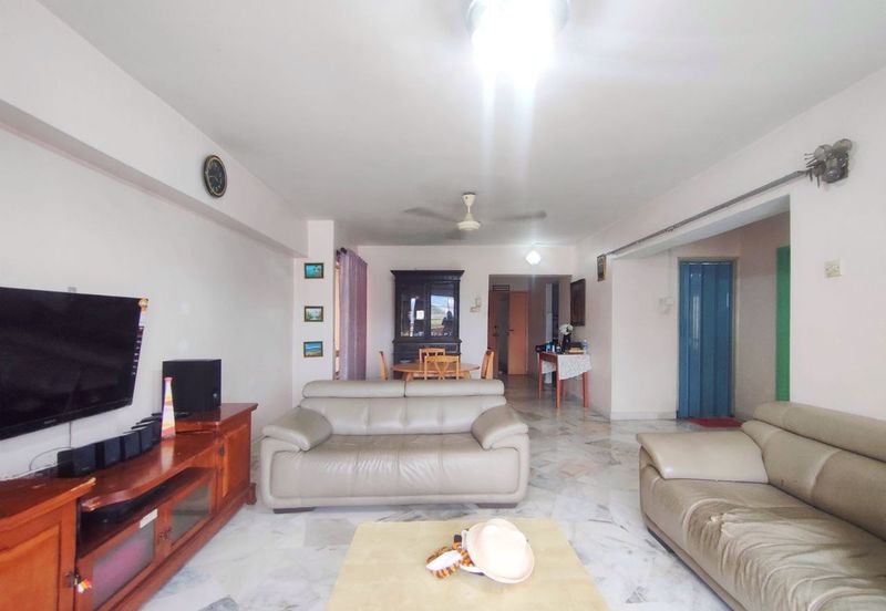 Le Jardine Condominium