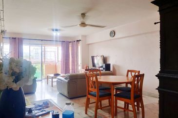 Le Jardine Condominium