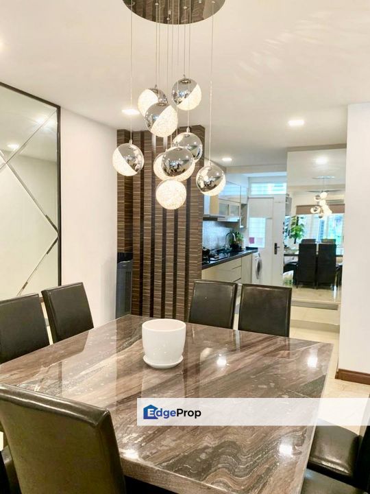 Double Storey Terrace Jalan UB Taman Ukay Bistari, Selangor, Ampang