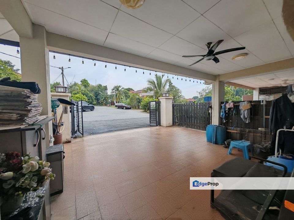 Renovated End Lot 2 Storey Terrace FOR SALE @ Seksyen 6 Kota Damansara, Selangor, Kota Damansara