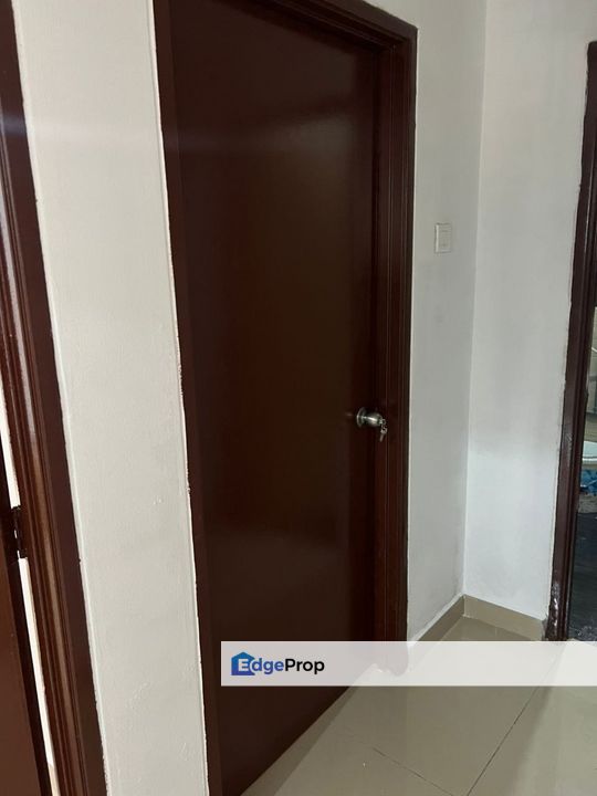 Ground floor Corner Unit!!  Bayu Tasik Condo FOR SALE @ Bandar Sri Permaisuri, Kuala Lumpur, Cheras
