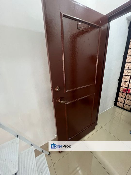 Ground floor Corner Unit!!  Bayu Tasik Condo FOR SALE @ Bandar Sri Permaisuri, Kuala Lumpur, Cheras