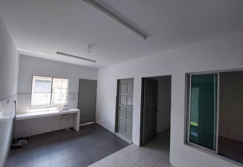 Seksyen 30, Shah Alam