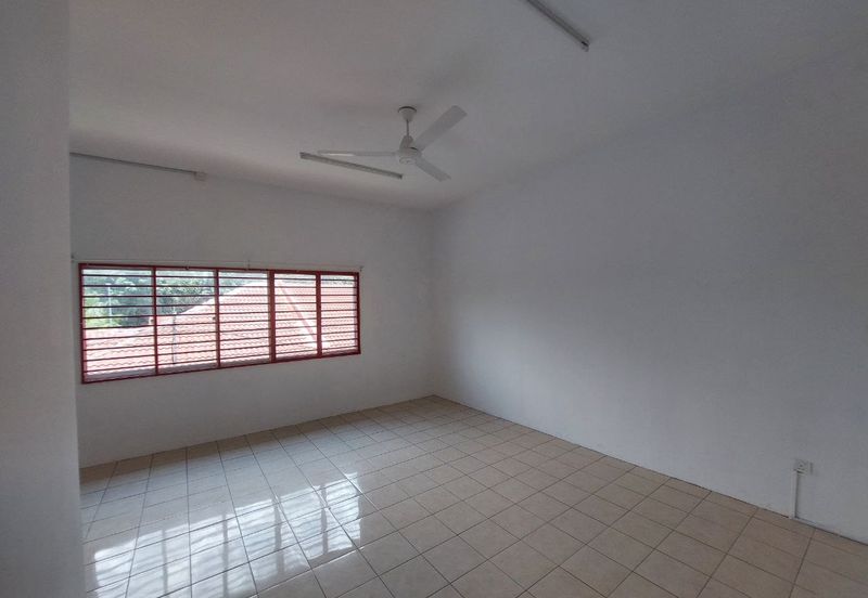 Seksyen 30, Shah Alam