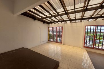 Seksyen 30, Shah Alam