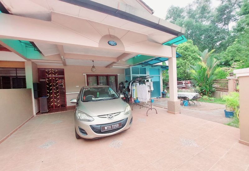 Taman Subang Permata