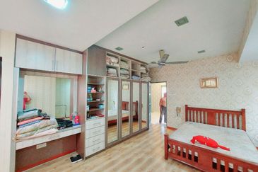 Taman Subang Permata