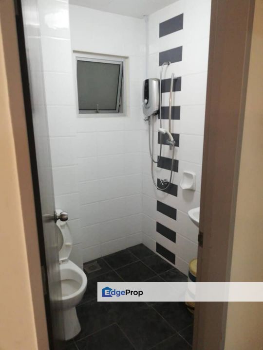 Lagooin Suites Kota Kemuning - For Sale, Selangor, Kota Kemuning