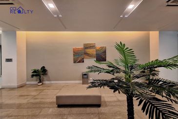 231 TR Serviced Suite