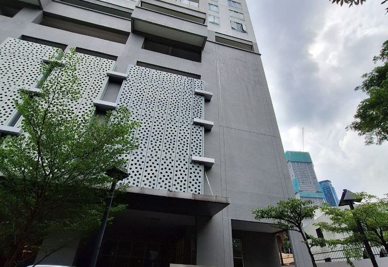 231 TR Serviced Suite