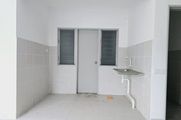 Pangsapuri Laman Adonis