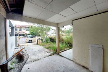 2 Storey Taman Alam Perdana, Puncak Alam -SALE