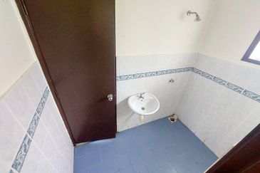 2 Storey Taman Alam Perdana, Puncak Alam -SALE