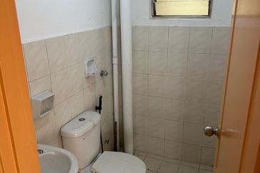 Sentul Utama Condominium