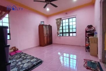 FOR SALE: Rumah Banglo Dua Tingkat Kampung Gerong Tumpat Kelantan  