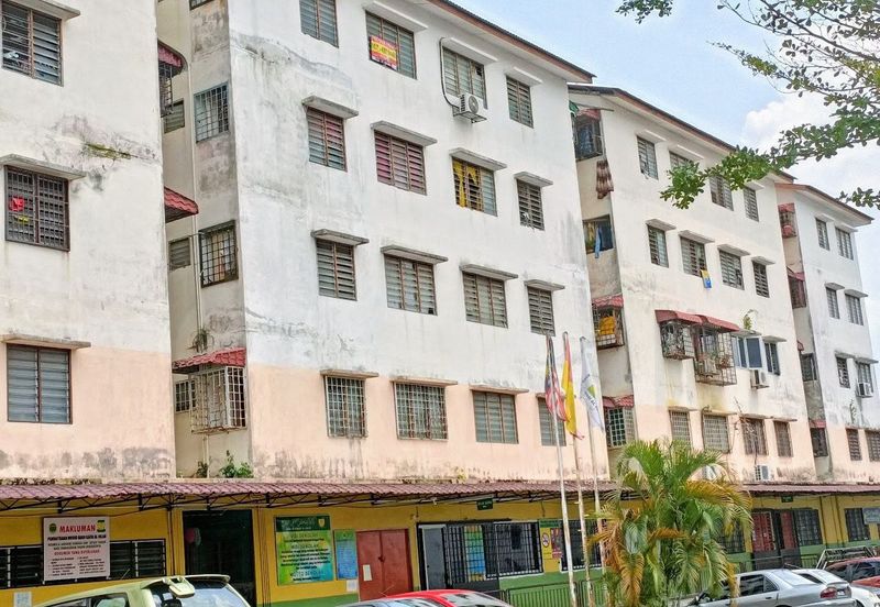 Pangsapuri Baiduri, Bandar Tasik Kesuma