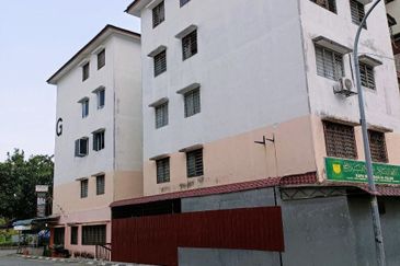 Pangsapuri Baiduri, Bandar Tasik Kesuma