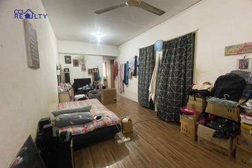 Flat Mutiara Fadason