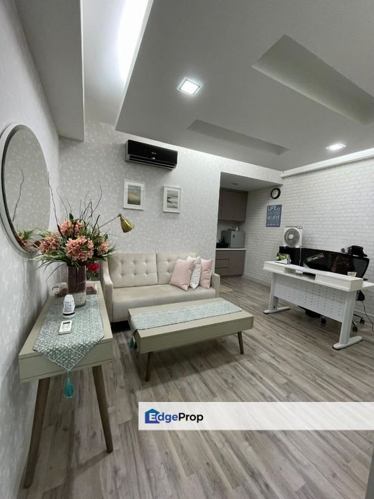 WTS   For Sale : Duplex Plaza Azalea Seksyen 14, Shah Alam   , Selangor, Shah Alam