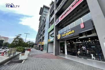 Queensville, Taman Tasik Permaisuri