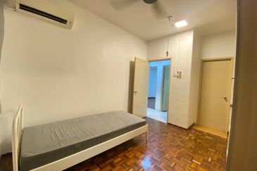 Bayu Tasik Condominium