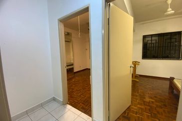 Bayu Tasik Condominium