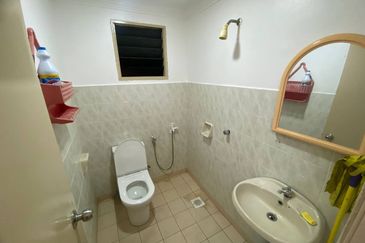 Bayu Tasik Condominium