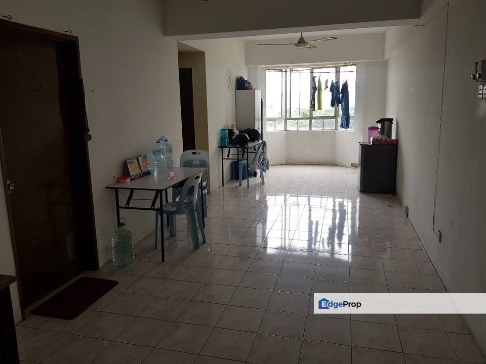 FOR SALE: Condominium Menara KLH, Bandar Puchong Jaya Selangor, Selangor, Puchong