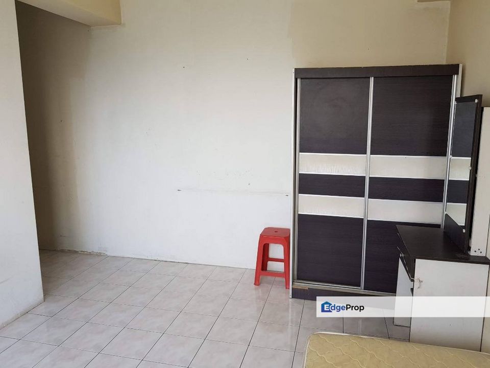 FOR SALE: Condominium Menara KLH, Bandar Puchong Jaya Selangor, Selangor, Puchong