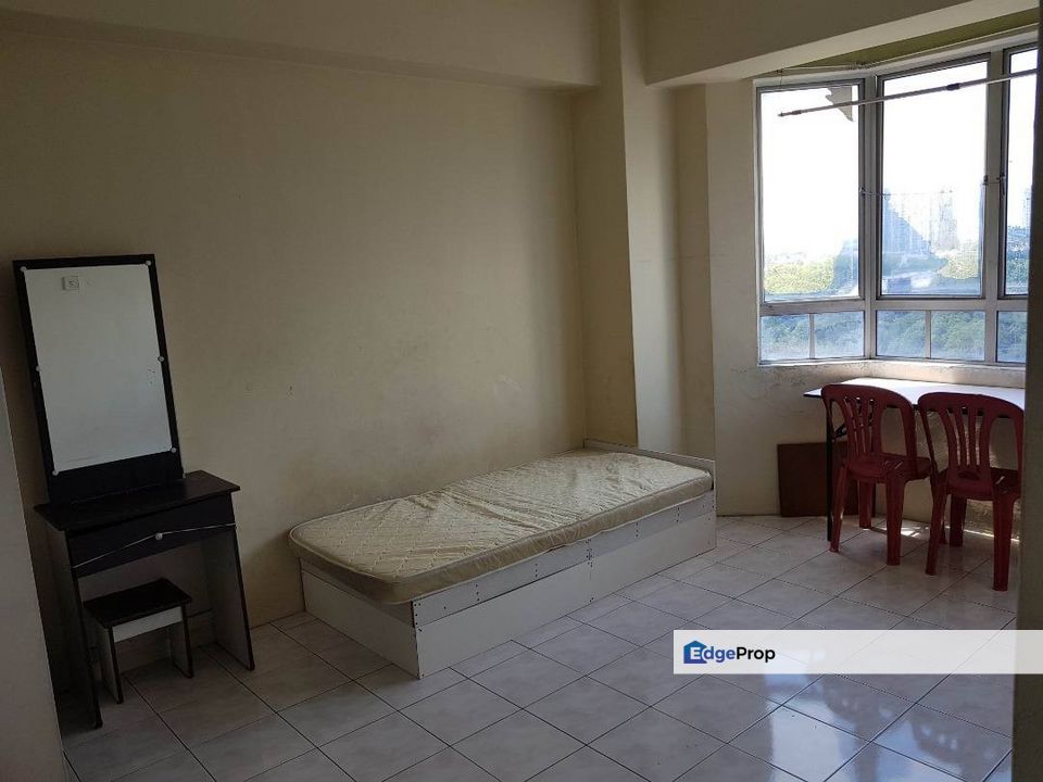 FOR SALE: Condominium Menara KLH, Bandar Puchong Jaya Selangor, Selangor, Puchong