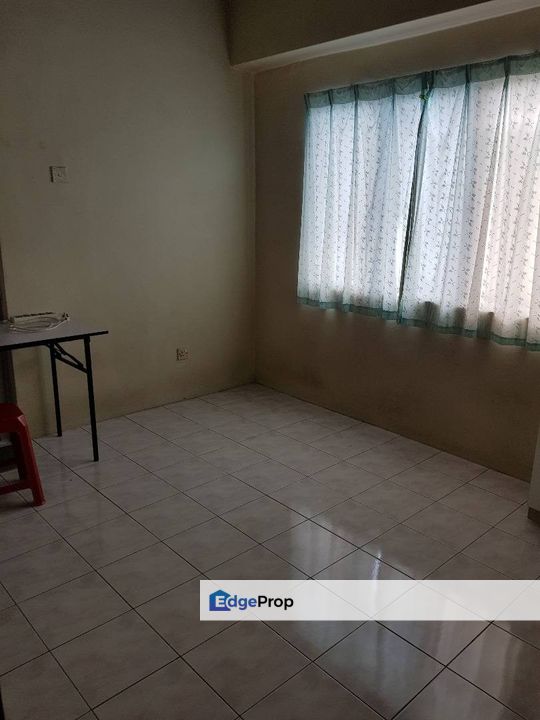 FOR SALE: Condominium Menara KLH, Bandar Puchong Jaya Selangor, Selangor, Puchong