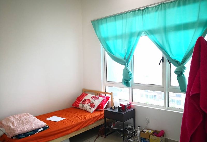 La Thea Residences @ 16 Sierra