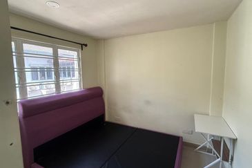 Cheras Perdana Apartment Block D, E