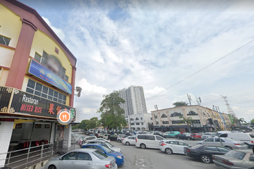 Pusat Perdagangan Seri Kembangan