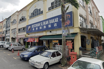 Pusat Perdagangan Seri Kembangan