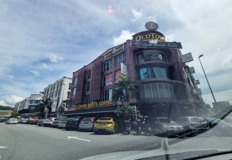 Ground Floor Bandar Puteri Puchong 