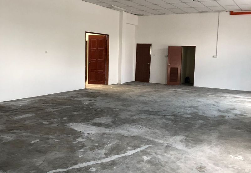 Semi D Factory, Taman Bukit serdang Raya Sri serdang, seri kembangan