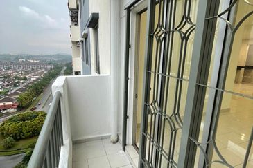 Vista Pinggiran, Taman Pinggiran Putra