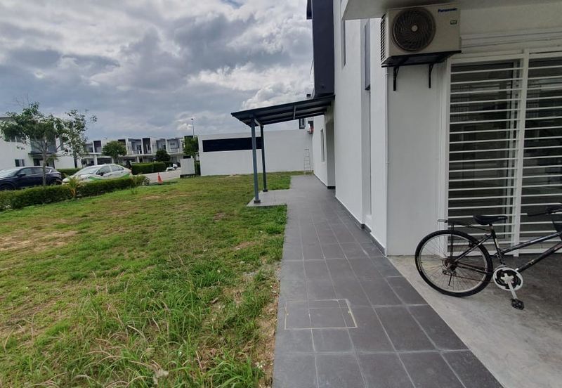 Casa Green @ Cybersouth