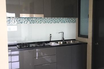 Aura Residence @ Precint 8