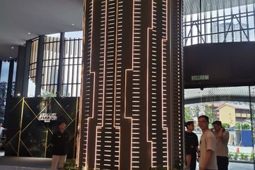 Armani Hallson KLCC For Sale in KLCC Rare Freehold Investment Suites with 300m Link Bridge to KLCC