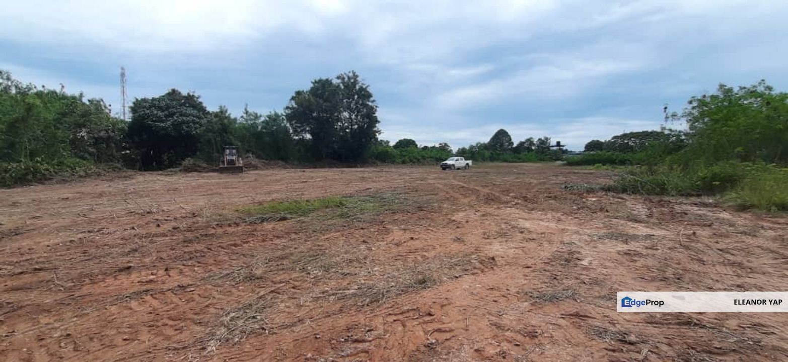 Gemas Town 3.4 acres LAND FOR Housing Development FOR SALE, Negeri Sembilan, Tampin