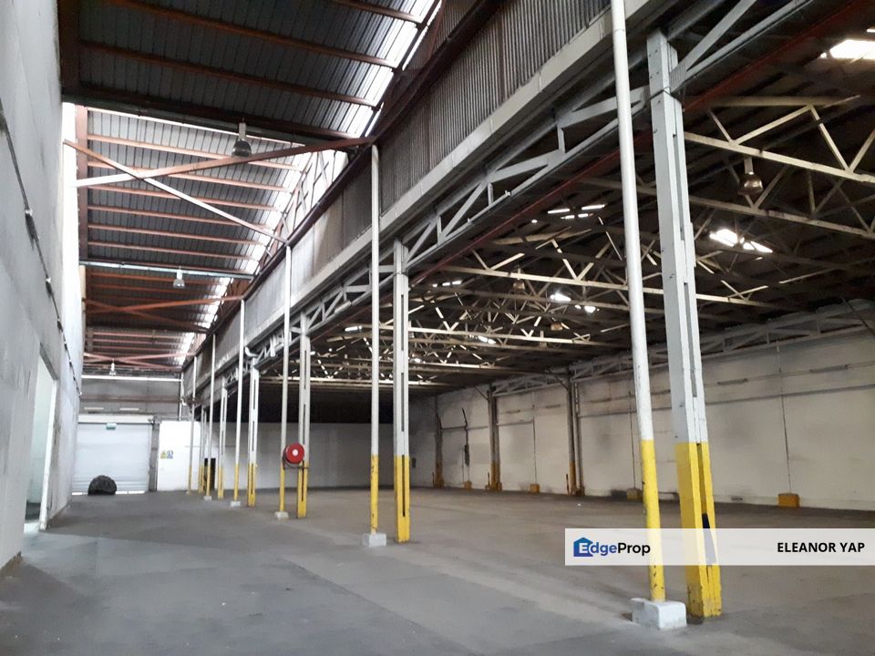 Single Warehouse with CF for Rent at Petaling Jaya, Selangor, Petaling Jaya