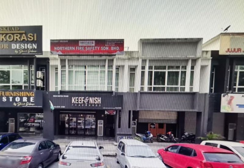 Cheap Geo Bukit Rimau 2 storeys shop Shop for sale in Columbia Hospital Bukit Rimau   